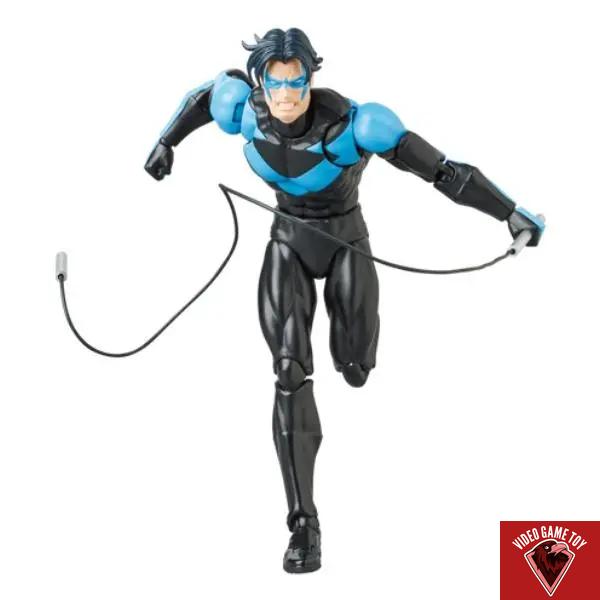 MAFEX Nightwing (バットマン: Hush Ver.) Medicom MAFEX Nightwing Figure (Batman Hush Ver.) for sale